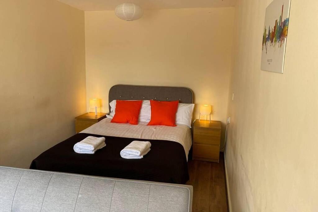 Conveniently Situated 1Bed Apt In Stretford Apartman Manchester Kültér fotó